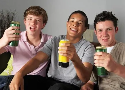 Teenager italok - mit kell tenni, hogyan kell reagálni
