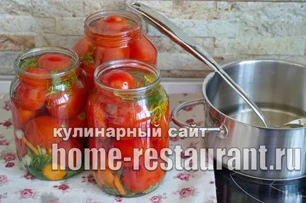 Tomatele murate fără sterilizare (triplu umplere)