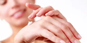 Nail psoriasis kezelésére, fotó és a tünetek