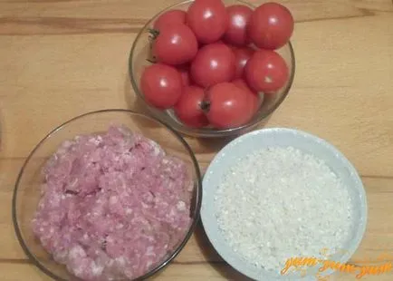 Tomate Reteta umplute cu carne tocată cu orez