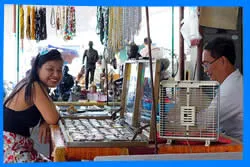 Piac Thai amulettek Phuket Town - Phuket látnivalók