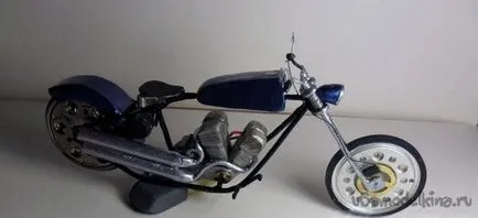 Saját készítésű modell motorkerékpár