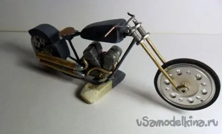 Self-made model de motocicletă