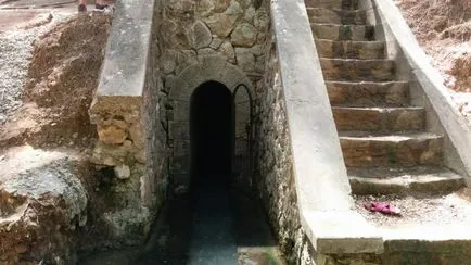 Седем Спрингс Родос и желания на тунела - място в Родос си заслужава да посетите