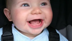 Muci si nas care curge într-un copil poate experimenta dentitie