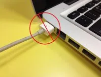 Metode de determinare a autenticității și exemplul macbook falsul chinezesc