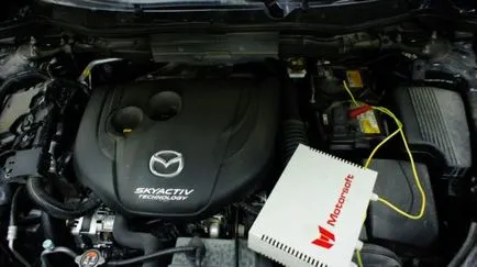 A motor jobb paraméterekkel vagy chip tuning Mazda jármű 5