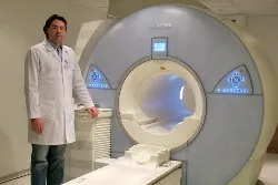 Ultrahang vagy MRI jobb a gerinc, az agy és a nyak hajók stb