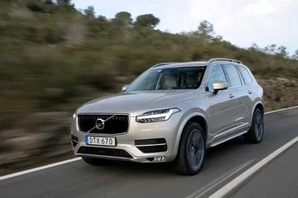 Volvo XC90 2015 - a második generációs crossover a svédek, Auto értékelések a avtowiev