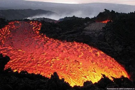 în interiorul vulcanului