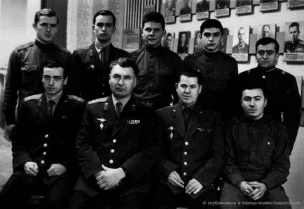 Kharkov militar superior școlilor pilot Gritsevets, in numele