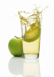 Ябълков сок - калории, полезни свойства, ползи и вреди, описание, фитнес и културизъм