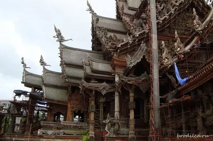 A Sanctuary of Truth Pattaya benyomásaim és képek