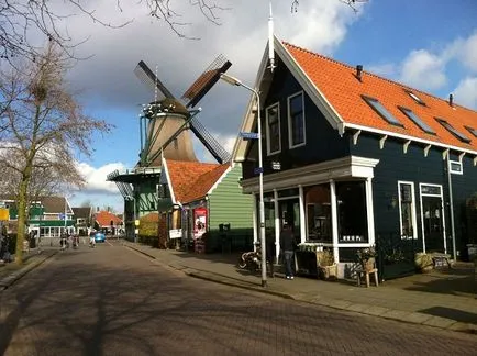 Zaanse Schans cum să ajungi acolo și ce să vezi, Amsterdam pe aer