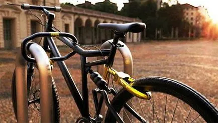 Lock a motor, illetve hogyan védi a kerékpár lopás elleni