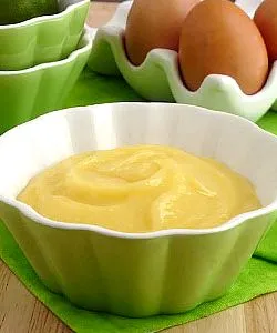 Custard у дома с рецепта стъпка по стъпка снимки