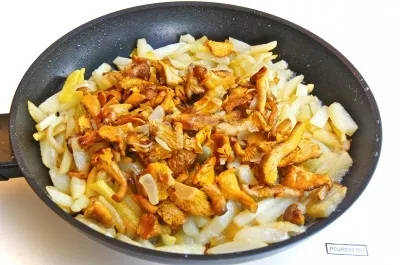 Sült chanterelles burgonyával - lépésről lépésre recept, hogyan kell főzni fotókkal