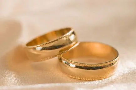 Златни брачни халки в 2015-50 снимка, дама в мрежа