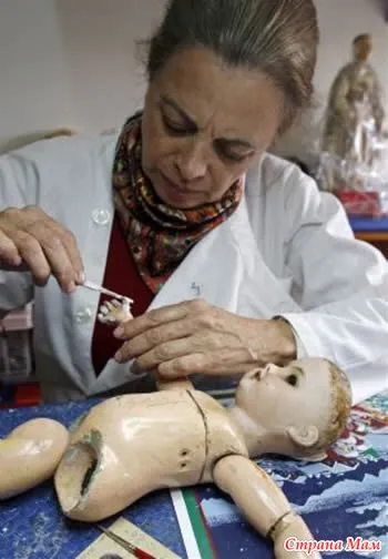 Болница за кукли в Лисабон (болница де bonecas) - Toy Workshop
