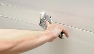 Завършен мазилка за стени в инструкциите за видео монтаж кофи с ръцете си, снимка и цена