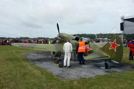 Informații pentru cei care doresc să viziteze airshow la aeroport „Mochishe“ aproape Novosibirsk