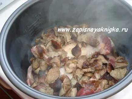 Multivarka пуйка яхния с гъби и картофи рецепта