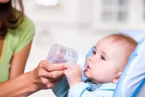 Milyen ételek okozhatnak székrekedést csecsemők szoptatás ideje alatt