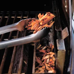 Как да се пуши на скара на дървени въглища - 10 април, 2013 - Блог - всичко за барове и ресторанти