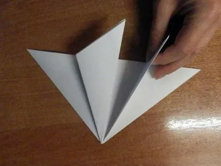 Hogyan készítsünk egy béka papírból lépésről lépésre (fotó)