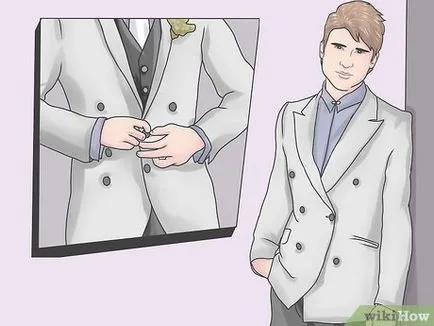Hogyan rögzítse a gombokat ruhája