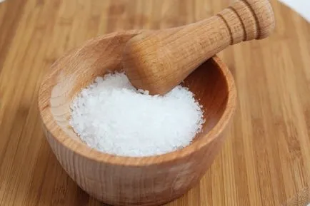 Kezelése saroksarkantyúk só népi receptek, lábfürdő