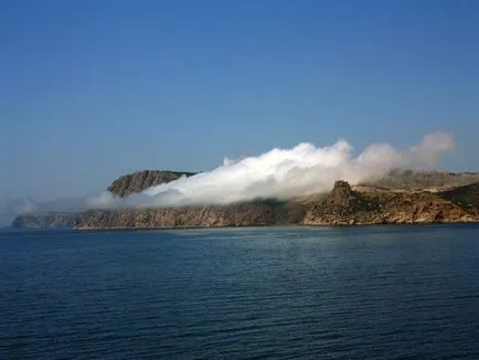 Cape Aya a Krímben - a népszerű turistalátványosság közelében Sebastopol