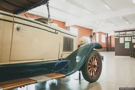 Antique Car Museum în Chelyabinsk, ghid în regiunea Chelyabinsk