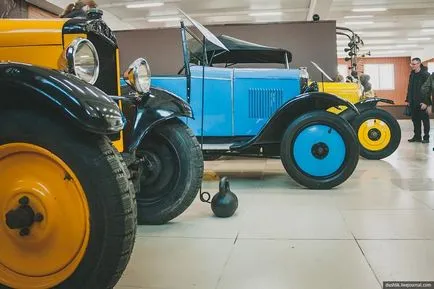 Antique Car Museum în Chelyabinsk, ghid în regiunea Chelyabinsk