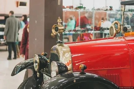 Antique Car Museum în Chelyabinsk, ghid în regiunea Chelyabinsk