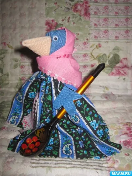 Folk Doll „patruzeci și cioara“