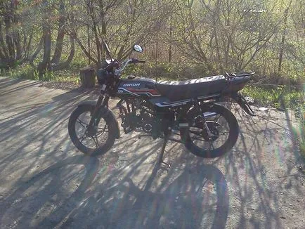 Опит в управлението на мотоциклет-мотопед грифон Орион 125 града