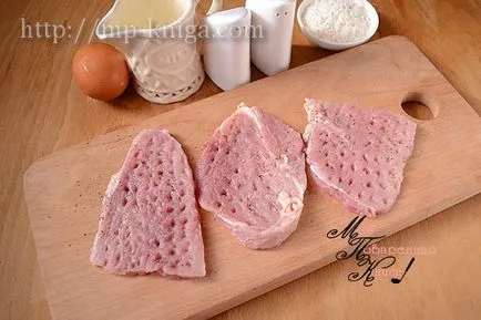 Свински пържоли в тиган в етапа на тесто рецепта по стъпка