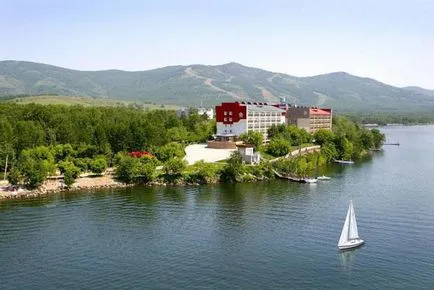 Lacul de baie, statiuni Magnitogorsk, moteluri, schi