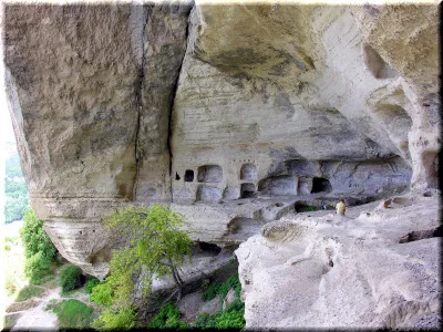 Pestera Manastirea (oraș) Kachi-Kalon în Crimeea Cum se ajunge acolo, fotografii, descriere