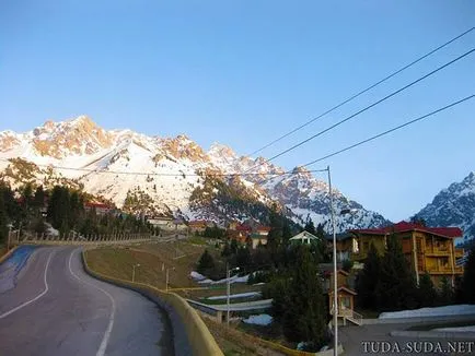 A kirándulás Medeo Almati Chimbulak és alpesi tábor Tuyuk su