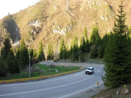 A kirándulás Medeo Almati Chimbulak és alpesi tábor Tuyuk su