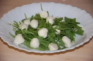 Salata de piersici de pui și rucola