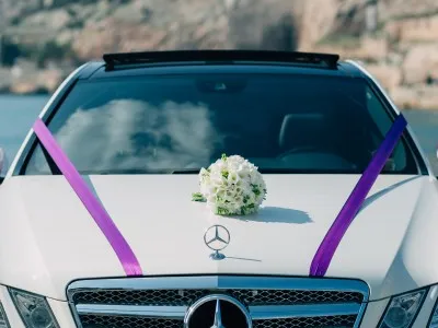 Floristica de nuntă, decorare de autoturisme pentru nunti, masini de nunta Sevastopol