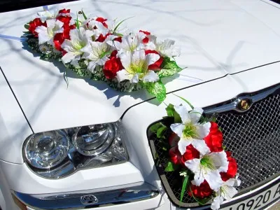Floristica de nuntă, decorare de autoturisme pentru nunti, masini de nunta Sevastopol