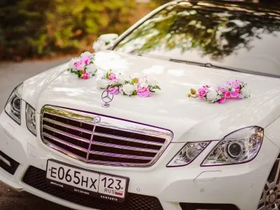 Floristica de nuntă, decorare de autoturisme pentru nunti, masini de nunta Sevastopol