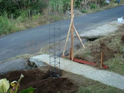 Instalarea gard de beton, face propriile mâini!