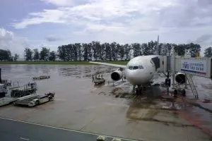 Aeroportul Phuket din Thailanda, cum să obțineți de la aeroport la hotel Phuket Karon, Patong, Kata