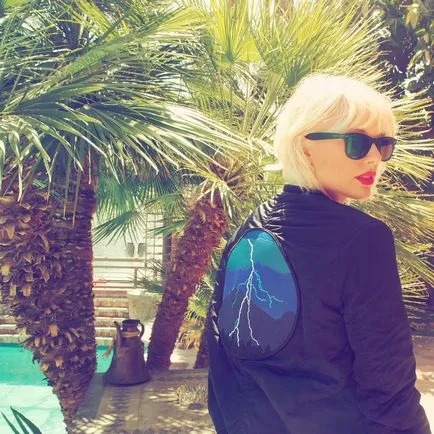 Whiter nicăieri Taylor Swift vopsit blond platină