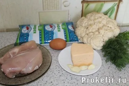 Karfiol, csirke, sült a kemencében sajttal kefir öntettel - recept lépésről lépésre fotók